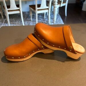 J.crew leather clogs